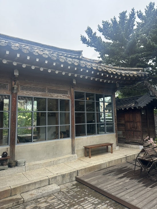 나예누리 한옥 외관