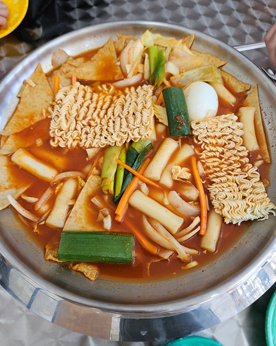 방과후떡볶이 포장과 내부식사 가능