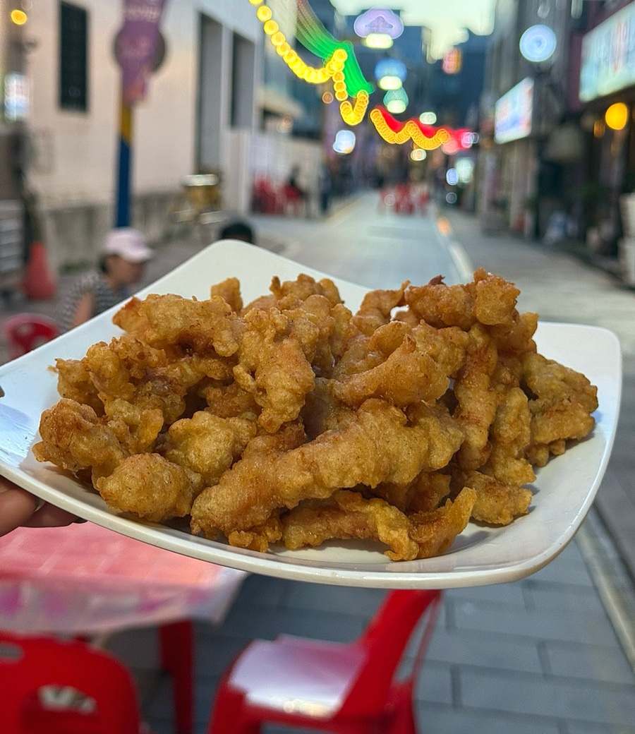동인천 개항로 거리, 야장 감성 가득한 가성비 술집 '마더파더'