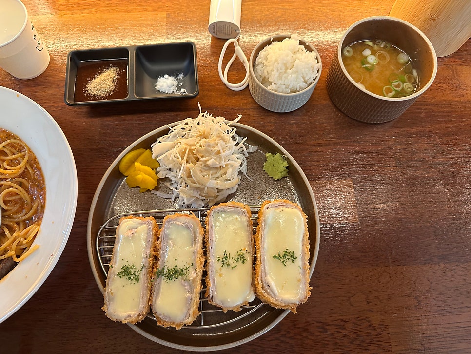 동문시장 근처 칠성통 가성비 맛집, 치즈돈까스와 파스타 '쿠미'