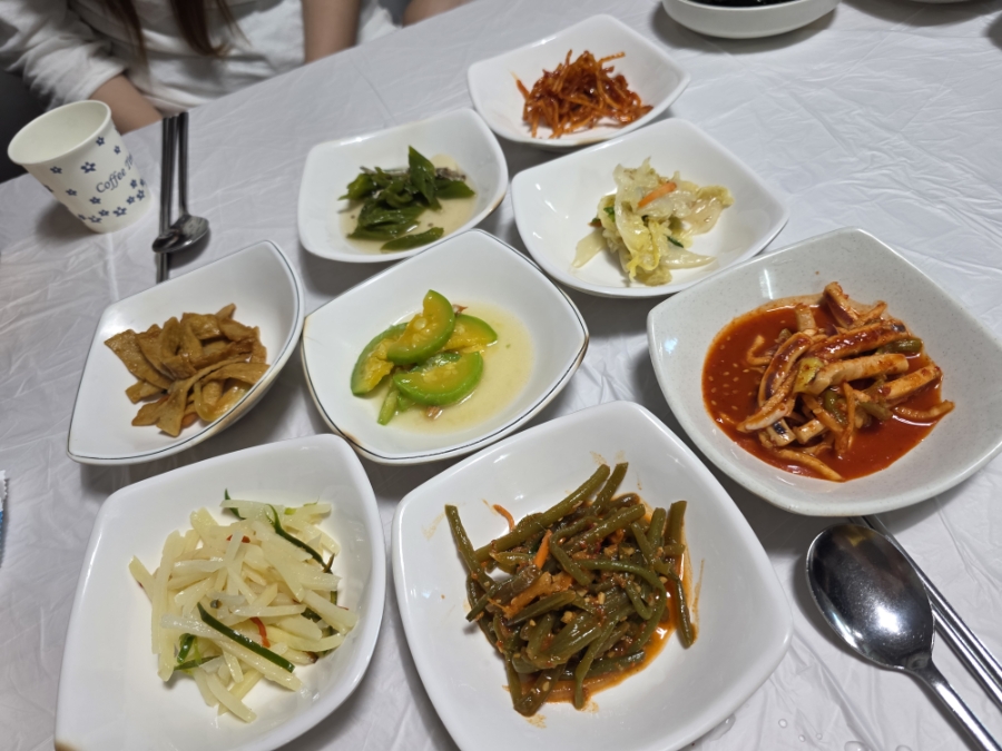 용문가든 반찬