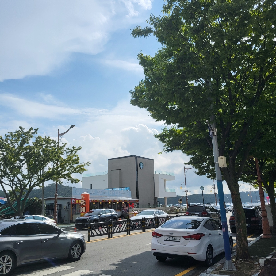 스타벅스 목포해안로점 외관