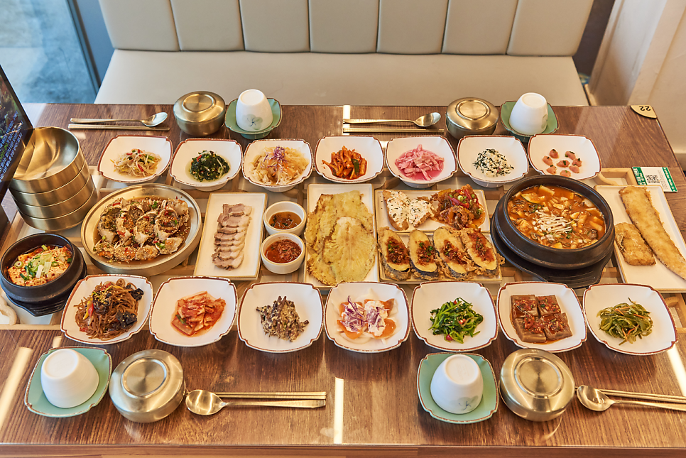남양주 삼패동 한강뷰 한정식, 기미상궁 20첩 반상