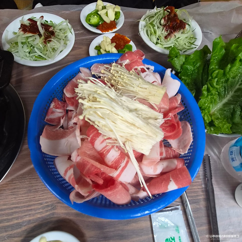 신안 압해읍 시골밥상, 대패삼겹살 '미연식당'